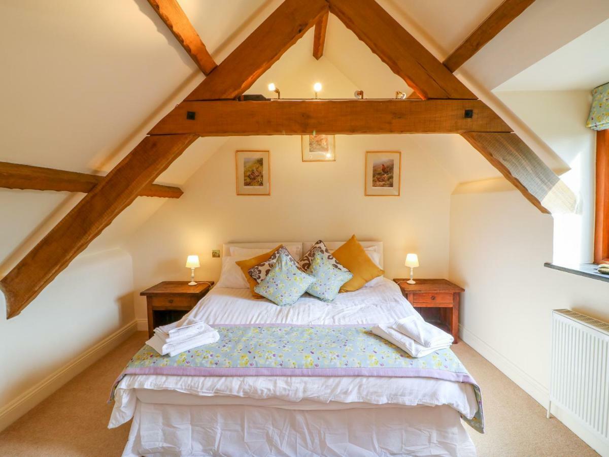 Great Bradley Cottage Майнхед Екстериор снимка