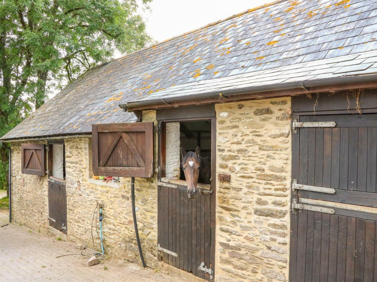 Great Bradley Cottage Майнхед Екстериор снимка