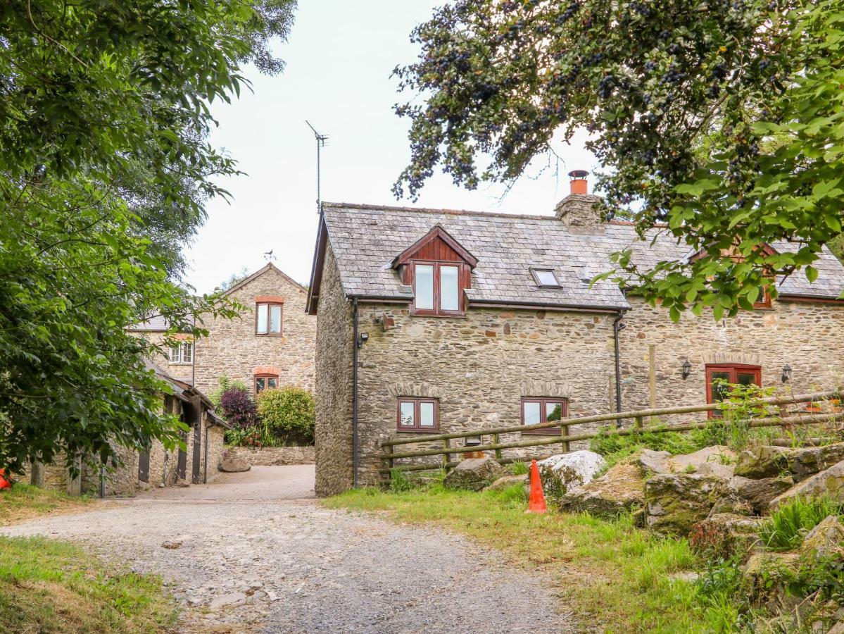 Great Bradley Cottage Майнхед Екстериор снимка